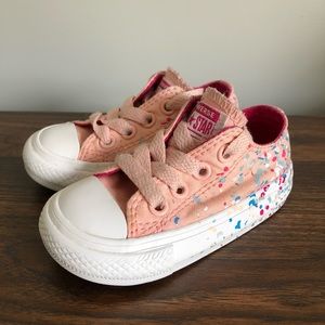 Converse toddler size 4 shoes
